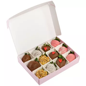 Набор из 12 клубник в шоколаде "Послание сердца"