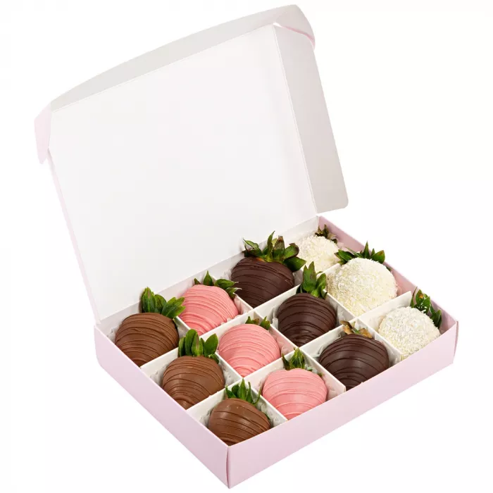 Набор из 12 клубник в шоколаде "Пять хитов"