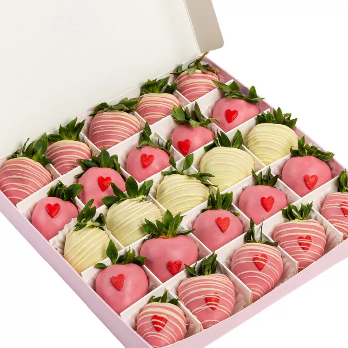 Набор из 25 клубник в шоколаде "Сердце" Набор из 25 клубник в шоколаде "Сердце"