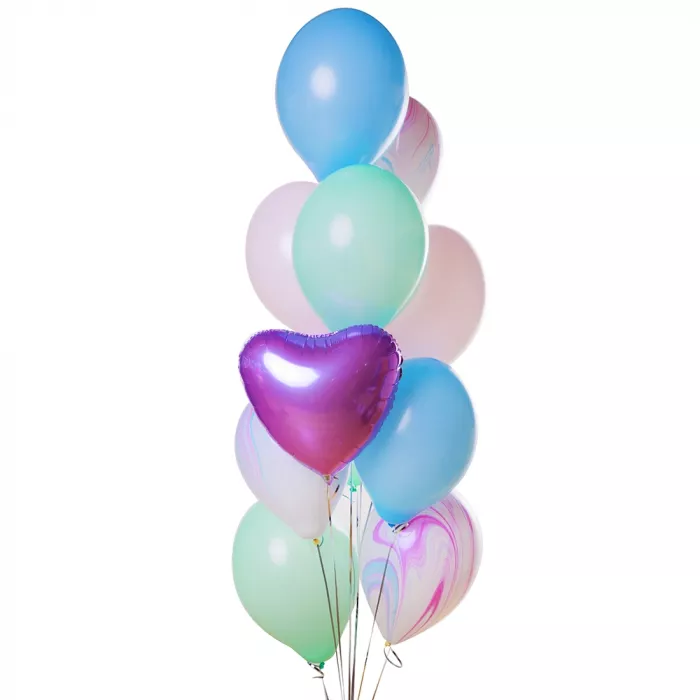 Композиция шаров с единорогом