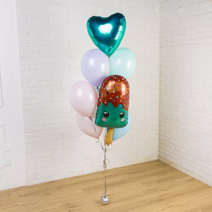 Фонтан шаров с мороженым
