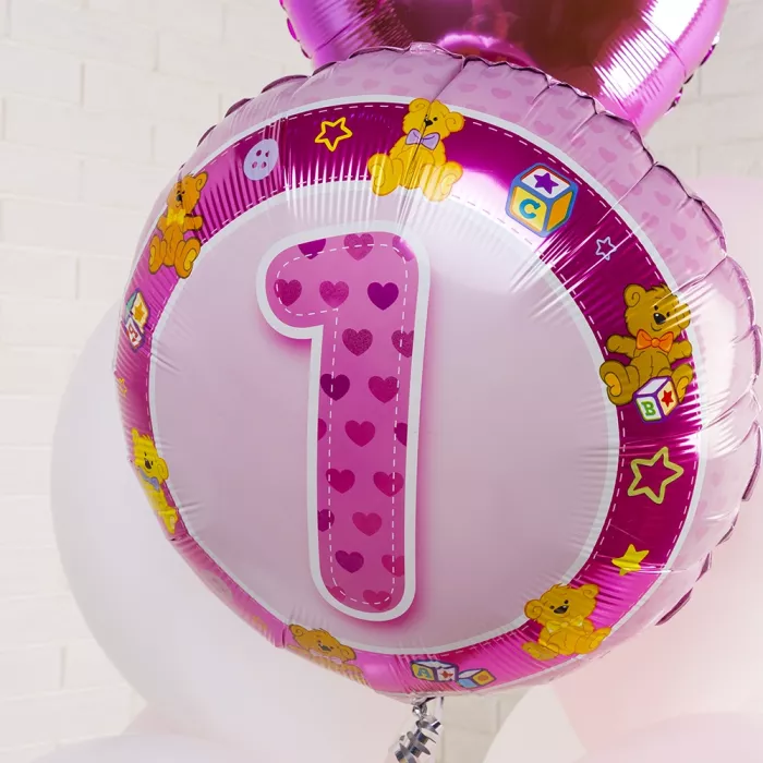 Композиция на Годик девочке