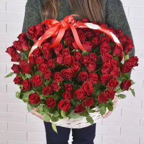 101 красная роза в корзине  101 красная роза в корзине