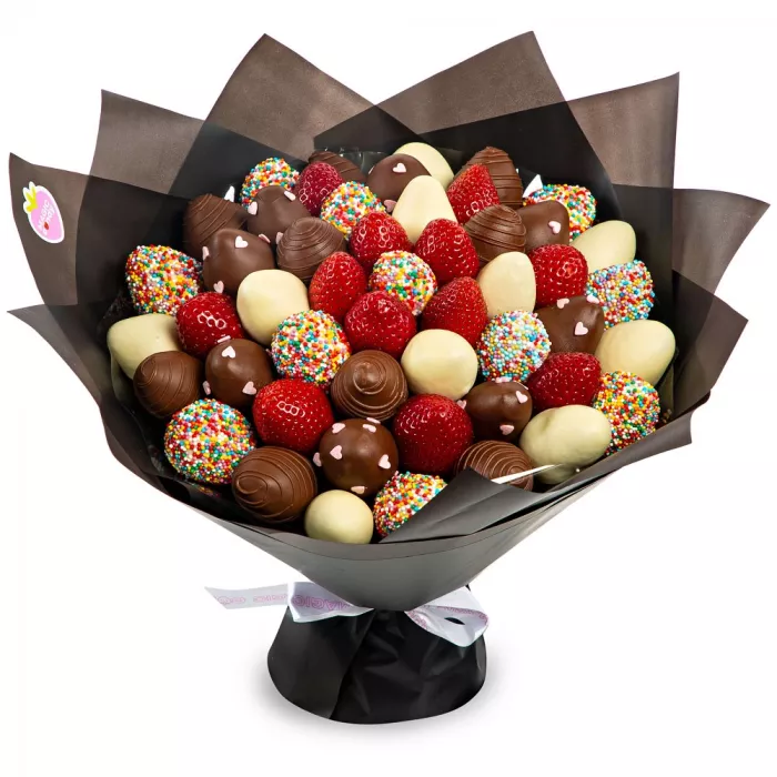 Букет из клубники (Конфетти размер L)