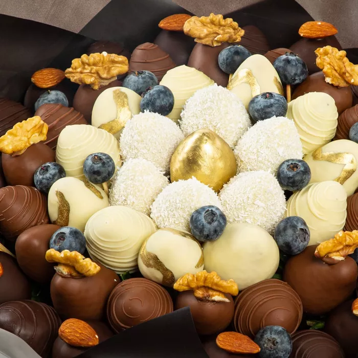 Букет из клубники (Фаберже размер L)