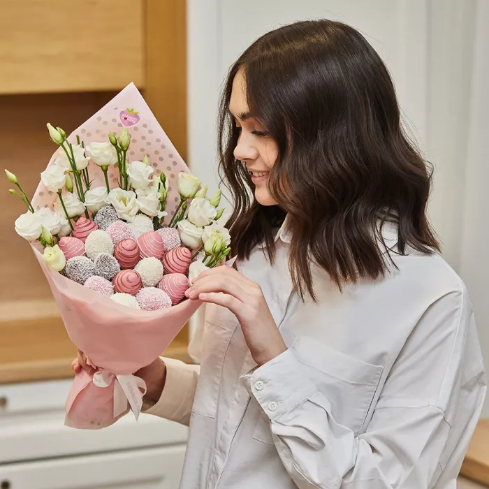 Букет из клубники (Поэзия чувств S)