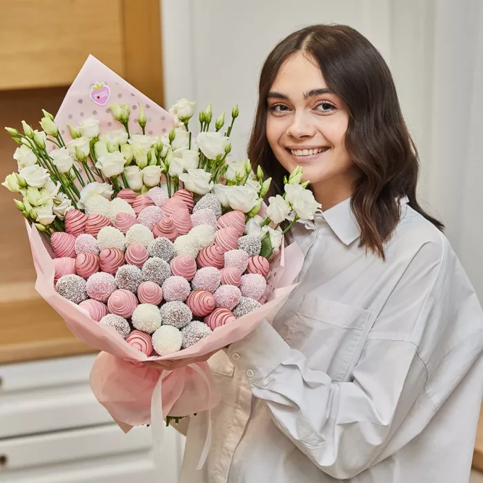 Букет из клубники (Поэзия чувств L)