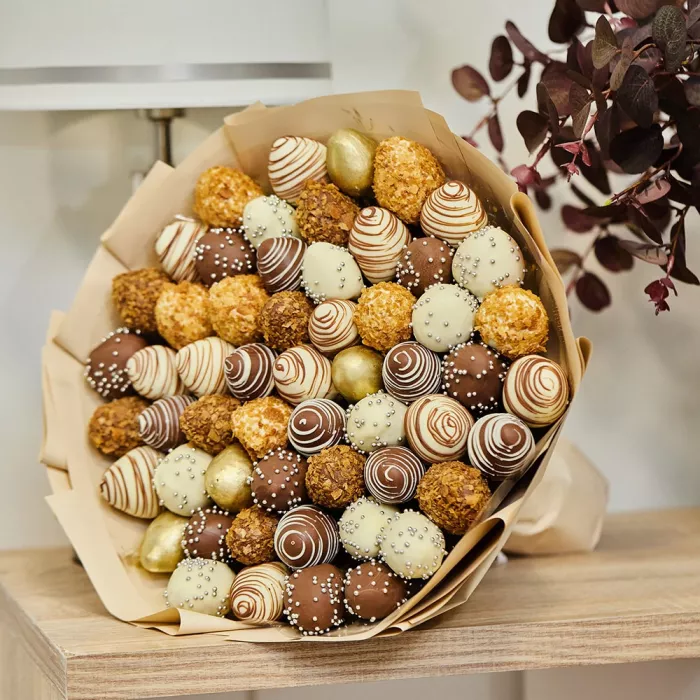 Букет из клубники (Gold размер L)