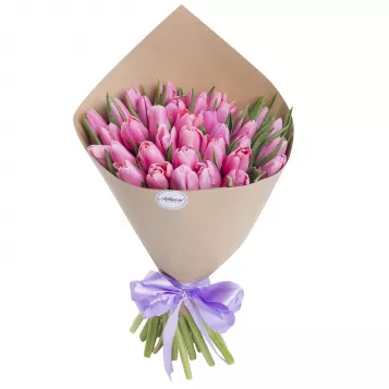 35 розовых тюльпанов