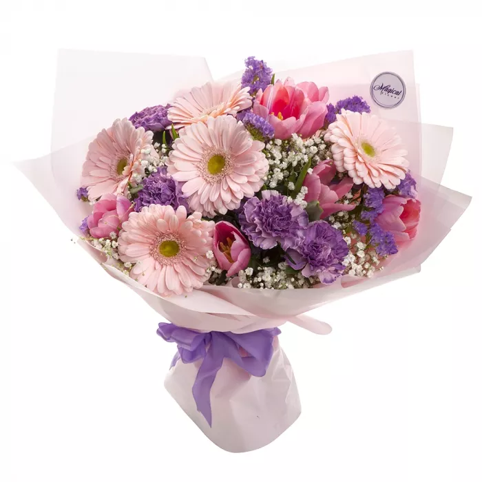 Букет из тюльпанов, гербер и гвоздик