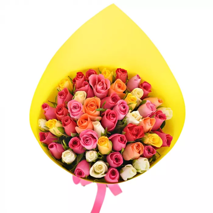 Букет из 51 разноцветной розы в крафте