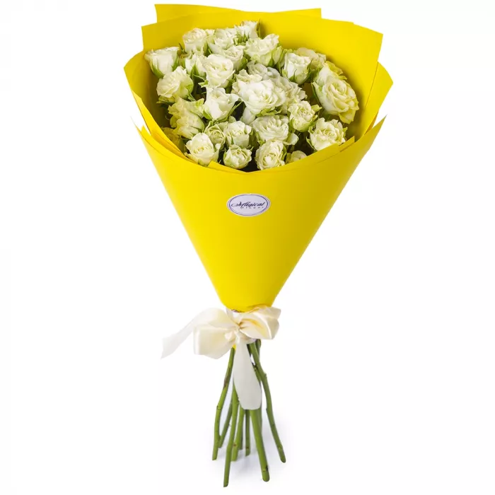 9 белых кустовых роз