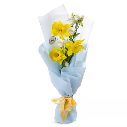 Букет из нарциссов и эустом