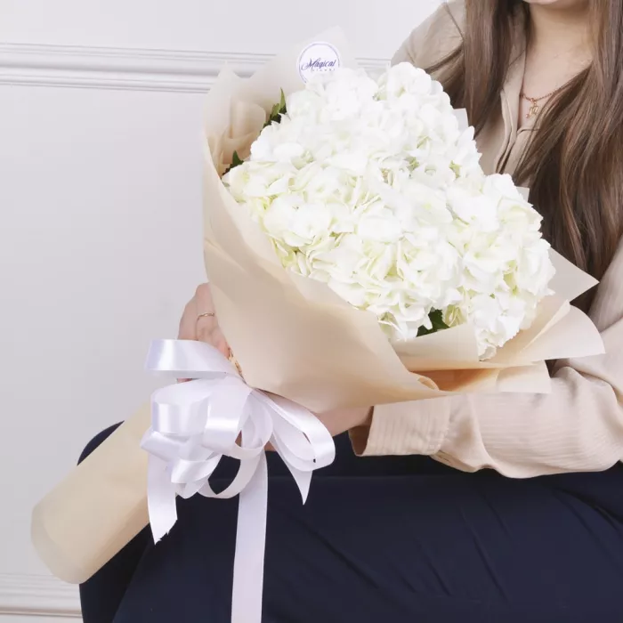 Букет из 3 гортензий