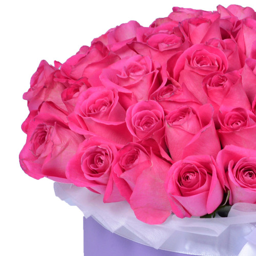 Букет в шляпной коробке из 51 розовой розы