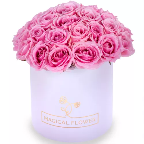 Букет из 35 розовых роз premium в белой шляпной коробке