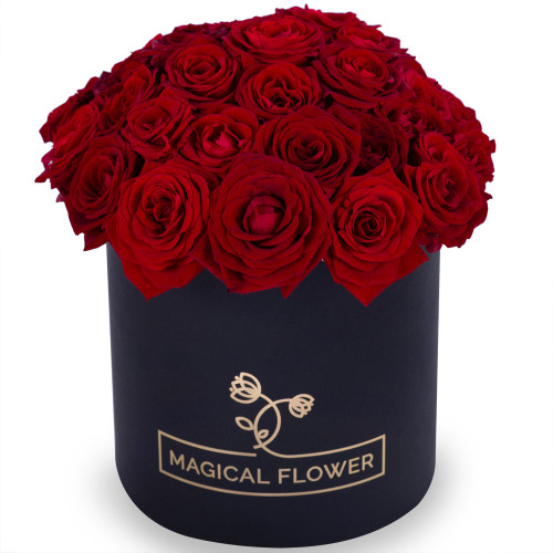 Букет из 35 красных роз premium в черной шляпной коробке