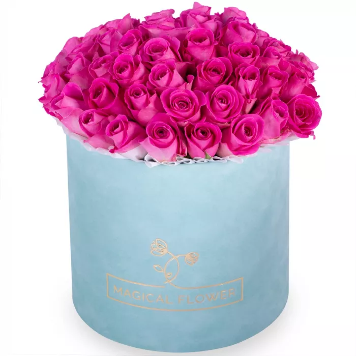 Букет из 51 розовой розы в зеленой бархатной шляпной коробке Букет из 51 розовой розы в зеленой бархатной шляпной коробке