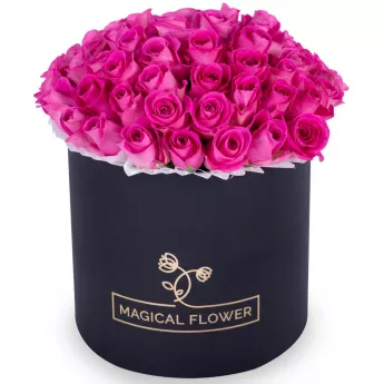 Букет из 51 розовой розы в черной шляпной коробке