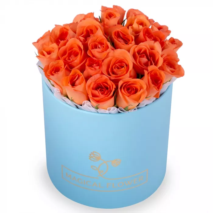 25 оранжевых роз в голубой шляпной коробке