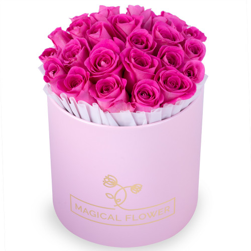 25 розовых роз в розовой шляпной коробке
