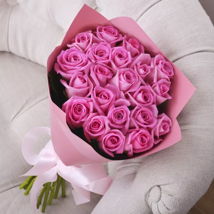 21 розовая роза 40 см