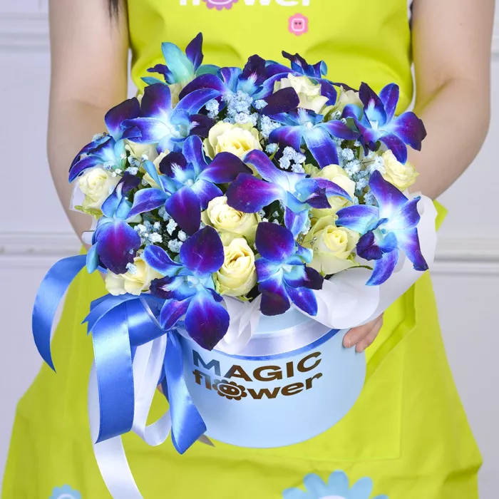 Шляпная коробка «Нежный поцелуй»