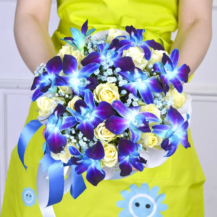 Шляпная коробка «Нежный поцелуй»