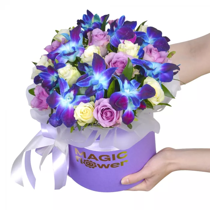 Шляпная коробка «Весенний бал»