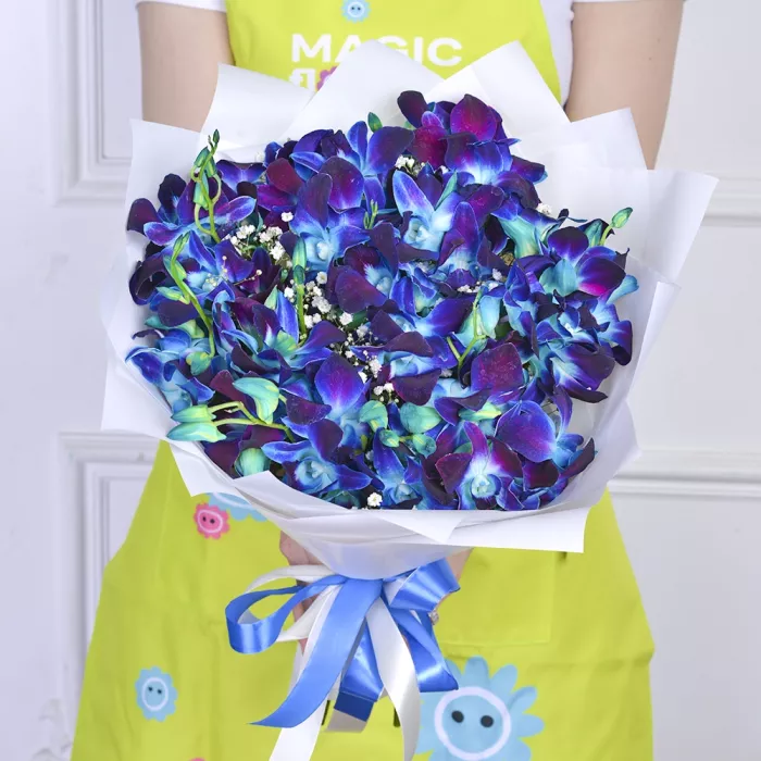 Букет из синих орхидей «Звездопад»