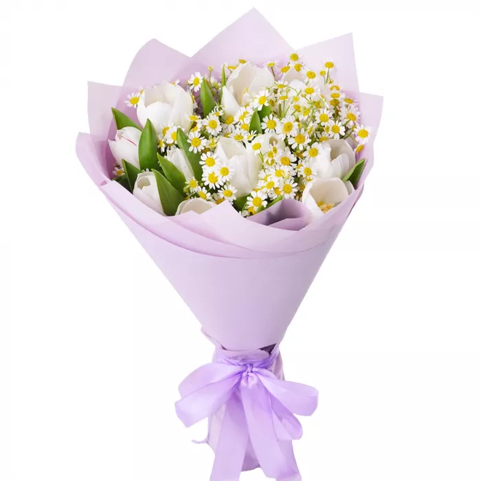 Букет с тюльпанами и танацетумом