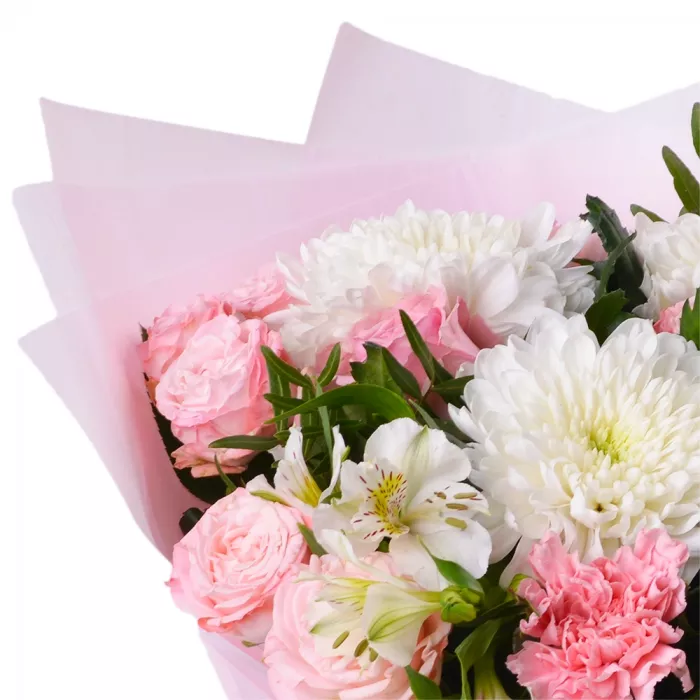 Букет с розой, хризантемой и пистацией