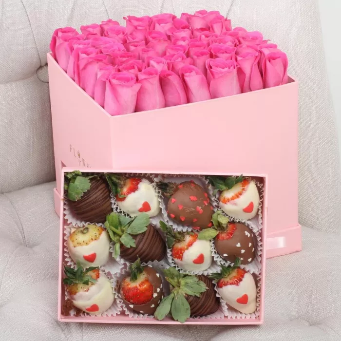 Розовая Коробка с Секретом