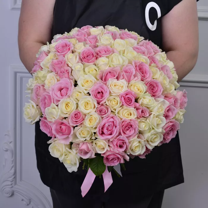 101 разноцветная роза Premium 40 см