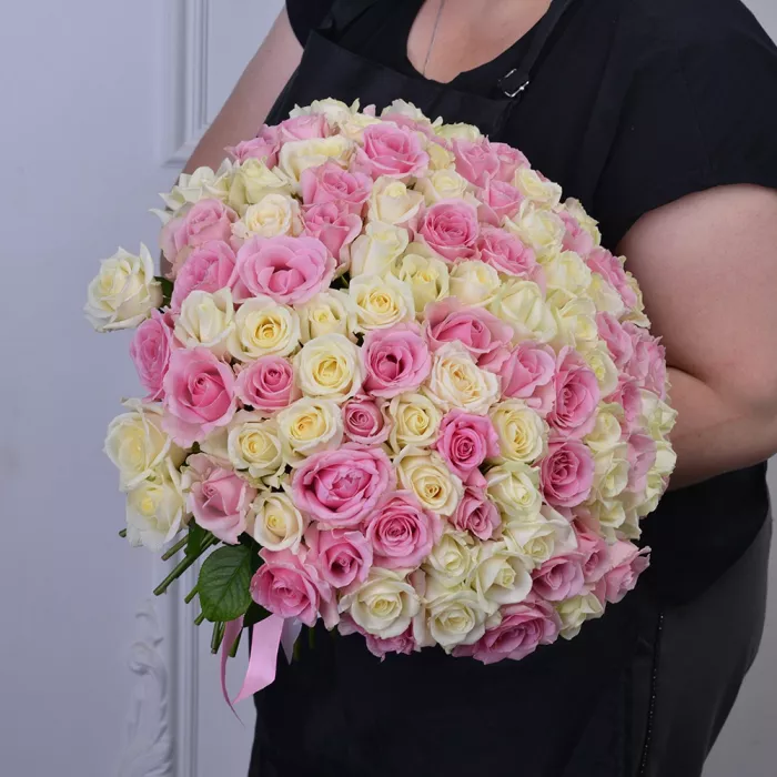 101 разноцветная роза Premium 40 см