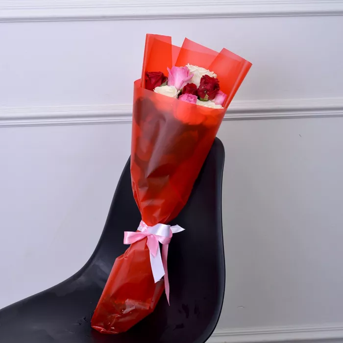 9 разноцветных роз Premium 50 см