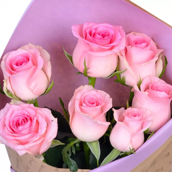 7 розовых роз 60 см