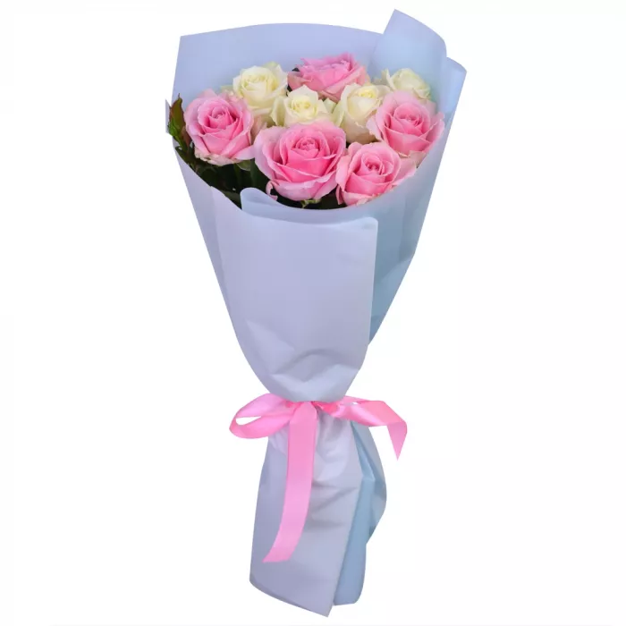 9 белых и розовых роз 60 см
