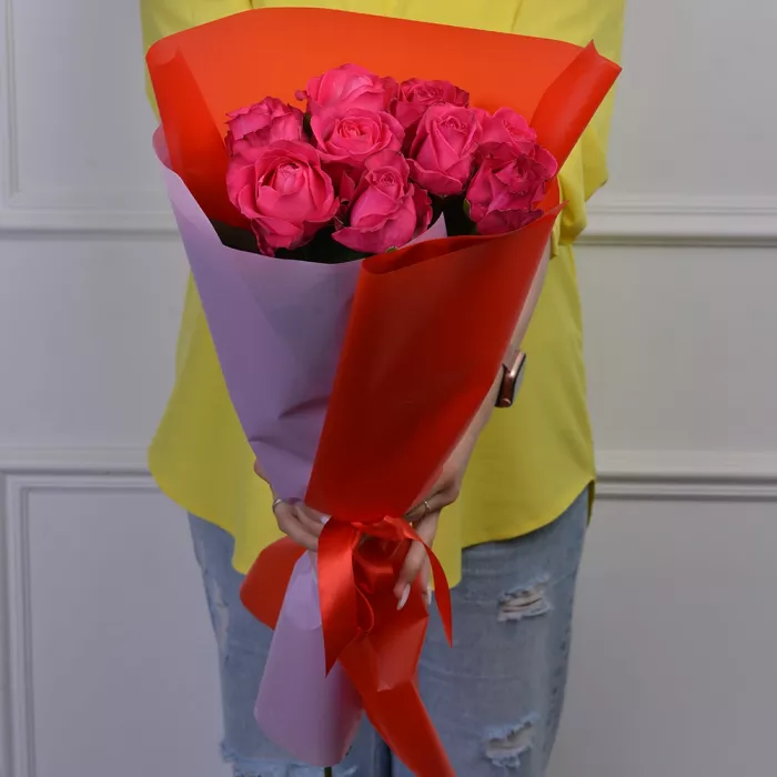 9 малиновых роз 60 см