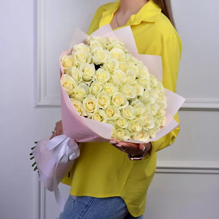 Букет из 51 белой розы 50 см