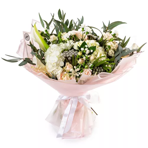 Букет из роз, каллов и гвоздик