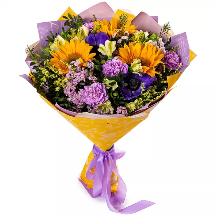 Букет из анемонов, альстромерий и гвоздик