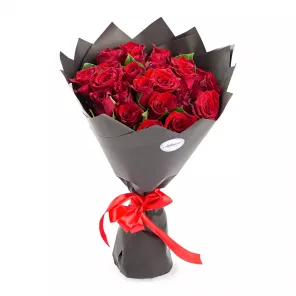 Букет из 25 красных роз 40 см