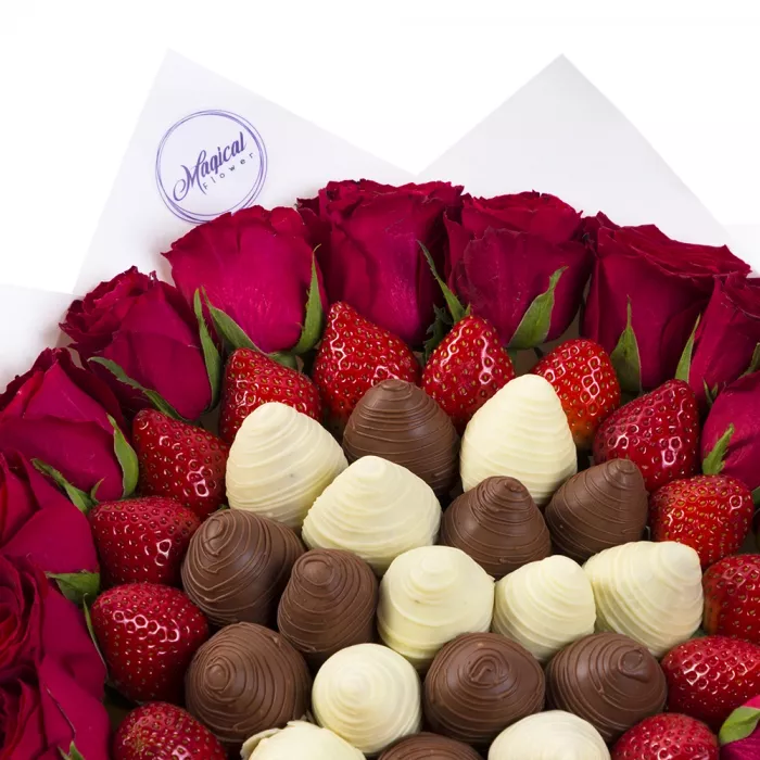 Букет из клубники (Салют размер М) Букет из клубники (Салют размер М)