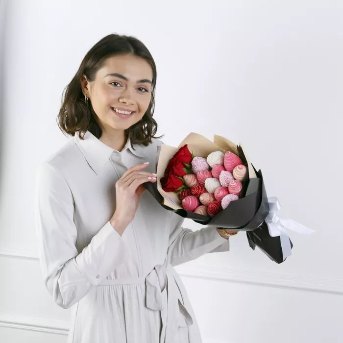 Букет из клубники (Сладкое воспоминание Размер S) Букет из клубники (Сладкое воспоминание Размер S)