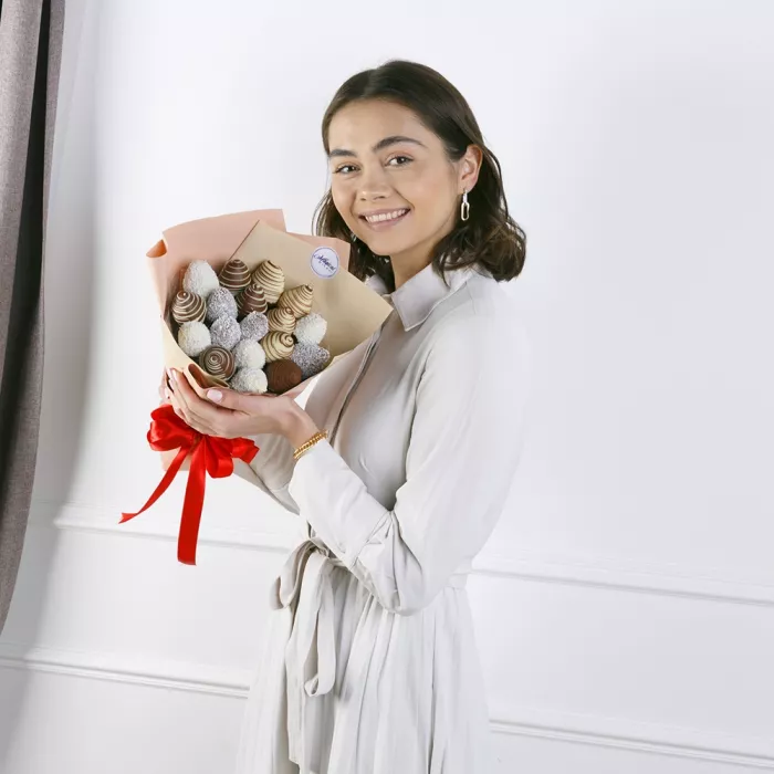 Букет из клубники (Клубничный Мокко размер S)