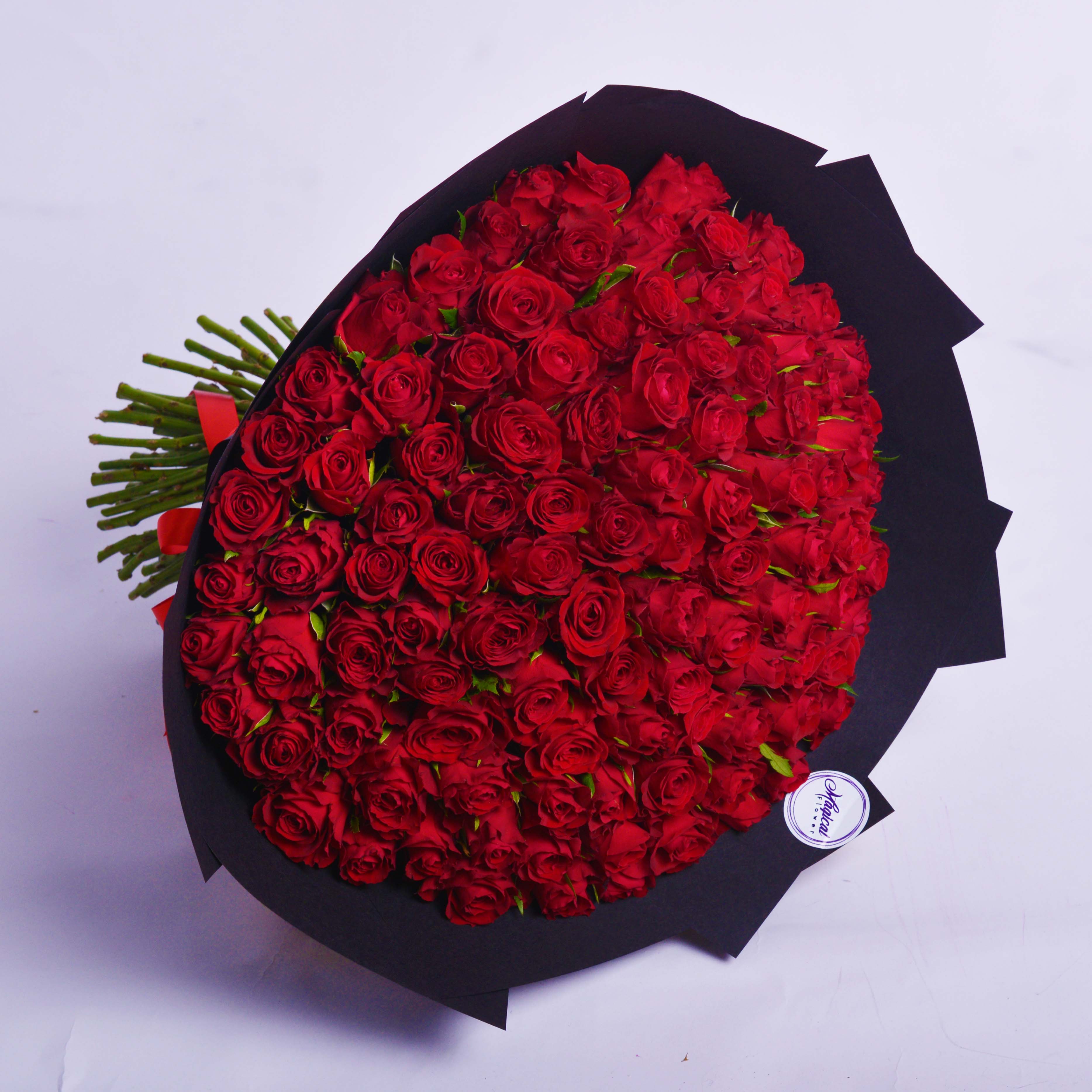 Букет из красных роз (101роза)
